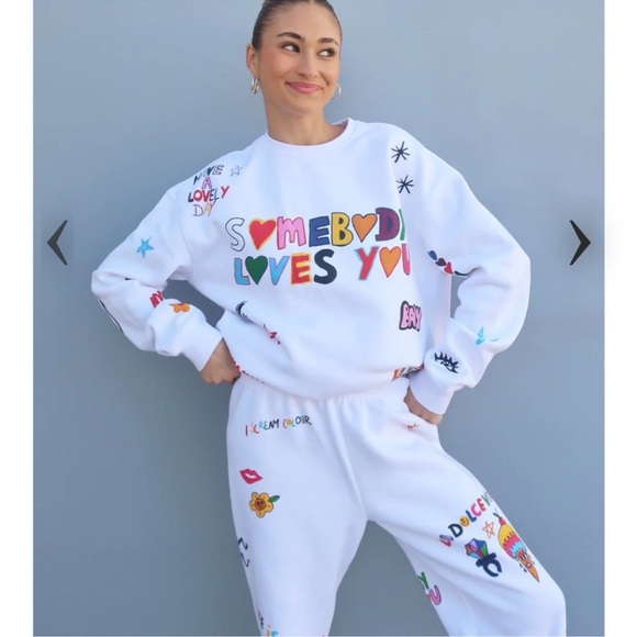 The Mayfair Group Somebody Love You Crewneck - Picture 2 of 5